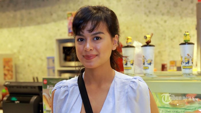 Eva Celia Memilih Tinggalkan Sosial Media Guna Mengatasi Rasa Khawatir Berlebihan