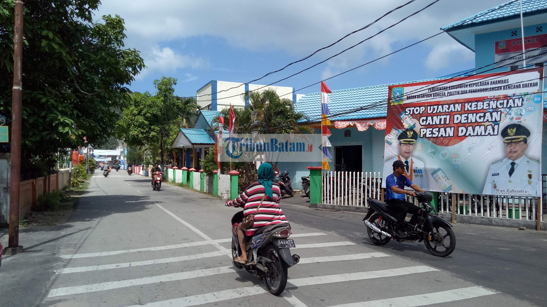 spanduk-yang-dipasang-bakesbangpol-dan-pbd-kabupaten-kepulauan-anambas.jpg