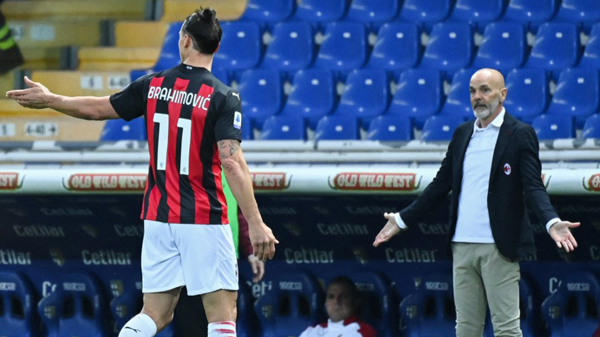 AC Milan Menang, Zlatan Ibrahimovic Kartu Merah, Stefano Pioli: Zlatan Bilang, Dia Tidak Menghina