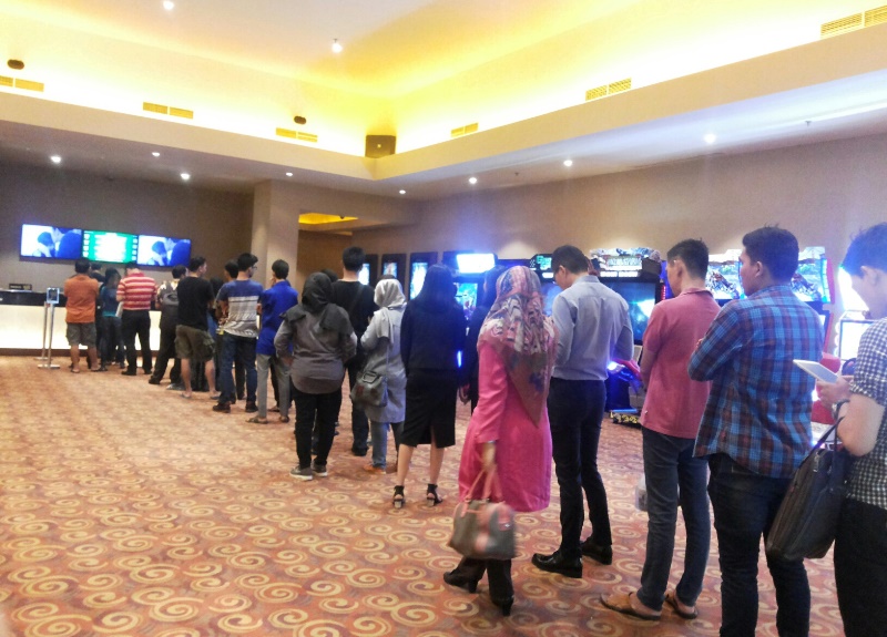 Pecinta AADC-2 Rela Antre lantaran Penasaran Rangga dan Cinta Akhirnya Jadian atau Cuma Ketemu