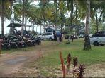 01012024parkiran-motor-di-Pantai-Batu-Kasah.jpg