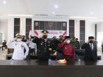 0106bupati-lingga.jpg
