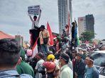 07112022demo-air-di-Batam.jpg
