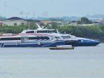 11042023kapal-ferry-batam-ke-malaysia.jpg