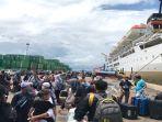 11062023penumpang-kapal-Kelud.jpg