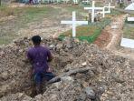 1505_batam_makam-brigaldo-sinaga-2.jpg