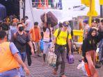 19042023pemudik-dari-Batam-tiba-di-Lingga.jpg