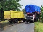 2-Truk-Adu-Kambing-di-Jalintim-OKI-Kendaraan-Ringsek-Parah-1-Orang-Tewas.jpg