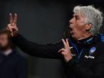 20052021-pelatih-atalanta-gian-piero-gasperini-memberikan-instruksi-kepada-pemainnya.jpg