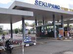 20052022pelabuhan-internasional-sekupang-Batam.jpg