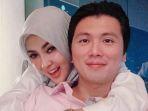 27092021_syahrini-dan-reino-barack.jpg