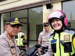 27112019_bripka-maryati-jonggi-dilantik-anggota-bhabinkamtibmas-pertama-yang-berasal-dari-polwan.jpg