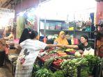 31052022pedagang-pasar-fanindo.jpg