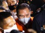 31072020_djoko-tjandra-tiba-di-bandara-halim-perdana-kusuma.jpg
