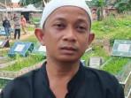 Adi-Rosadi-suami-dari-AP-wanita-muda-ditemukan-tewas-di-hotel-Palembang-Sabtu-12102025.jpg