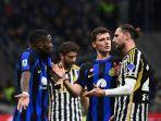 Adrien-Rabiot-berbicara-dengan-Marcus-Thuram-pada-laga-Inter-Milan-vs-Juventus.jpg