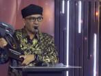 Anggota-DPRD-Kepri-Wahyu-Wahyudin-dapat-Tribun-Batam-Awards-2025.jpg