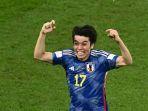 Ao-Tanaka-selebrasi-setelah-mencetak-gol-dalam-laga-Jepang-vs-Spanyol.jpg