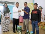 Warga Tanjungpinang Nilai Bantuan Sembako dari Dinsos Kepri Sangat Membantu