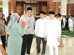 Bupati-Bintan-lepas-celon-jemaah-haji-2024.jpg