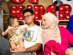 Foto-kebersamaan-Nathalie-Holscher-Frans-Faisal-dan-Adzam.jpg