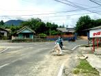 JALAN-BERLUBANG-DI-RANAI.jpg