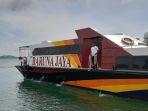 Kapal-Baruna-Jaya-yang-melayani-pelayaran-Batam-ke-Tanjungpinang.jpg