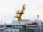 Kapal-Pelni-KM-Kelud-berlayar-dari-Batam.jpg