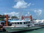 Kapal-sedang-bersandar-di-Pelabuhan-Sri-Bintan-Pura-SBP-Tanjungpinang.jpg