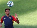 Lamine-Yamal-latihan-bersama-Timnas-Spanyol-jelang-lawan-Georgia.jpg