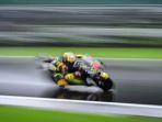 Marco-Bezzecchi-saat-sesi-latihan-MotoGP-Inggris-2023.jpg