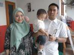 Nathalie-Holscher-Adzam-Adrinaysha-Sutisna-dan-Fariz-Utama-saat-di-rumah-Yatim.jpg