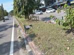 Ngeri-Kecelakaan-di-Ibukota-Kepri-Mobil-Cayla-Tabrak-Pembatas-Jalan-di-Depan-MAN-Tanjungpinang.jpg