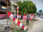 PEDAGANG-BENDERA-MUSIMAN-DI-NATUNA.jpg