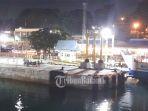 PELABUHAN-MALAM-HARI-Suasana-di-pelabuhan-Telaga-Punggur-Batam-pada-malam-hari.jpg