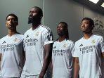 Pemain-Real-Madrid-menjadi-model-jersey-home-Real-Madrid-musim-2024-2025.jpg