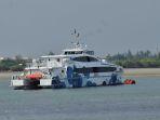 Penampakan-kapal-ferry-Batam-Singapura.jpg