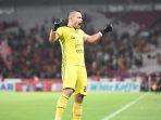 Penjaga-gawang-Persija-Jakarta-Andritany-Ardhiyasa.jpg