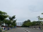 Potret-langit-Batam-Center-Senin-1310-pagi-hari-berawan.jpg