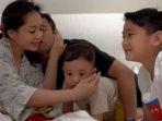 Raffi-Ahmad-Rafathar-Rayyanza-hari-ibu-nagita.jpg