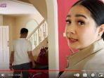 Raffi-Ahmad-dan-Nagita-Slavina-saat-keliling-rumah-yang-baru-dibeli.jpg