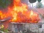 Rumah-warga-terbakar-di-Lingga-Kuala-Raya.jpg