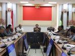 Sekda-Natuna-pimpin-sidang-tim-GTRA-II-di-Pemkab-Natuna-slkdc.jpg