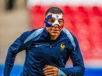 Striker-Timnas-Prancis-Kylian-Mbappe.jpg