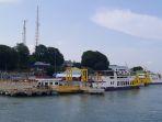 Suasana-pelabuhan-Telaga-Punggur-saat-Kapal-Roro-dari-Bintan-berlabuh.jpg