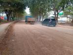 Tanah-dan-debu-di-jalan-Duyung.jpg