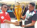 Turnamen-Askab-PSSI-Anambas-2025-Meriah-Trofi-Baru-Diarak-Keliling-Pusat-Kota-Tarempa.jpg