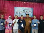 Wabup-Anambas-Apresiasi-Kumpulan-Cerita-Rakyat-Karya-Sisworo-Angkat-Budaya-dan-Kearifan-Lokal.jpg