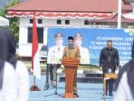 Wabup-Lingga-serahkan-SK-PPPK-tahap-II.jpg