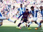 aksi-lionel-messi-saat-barcelona-melawan-espanyol.jpg